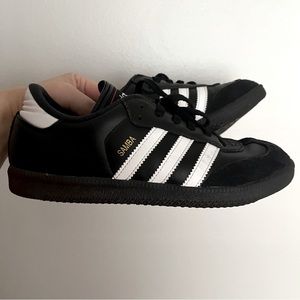 Adidas Samba Sneakers, Women’s Size 7, Black Suede